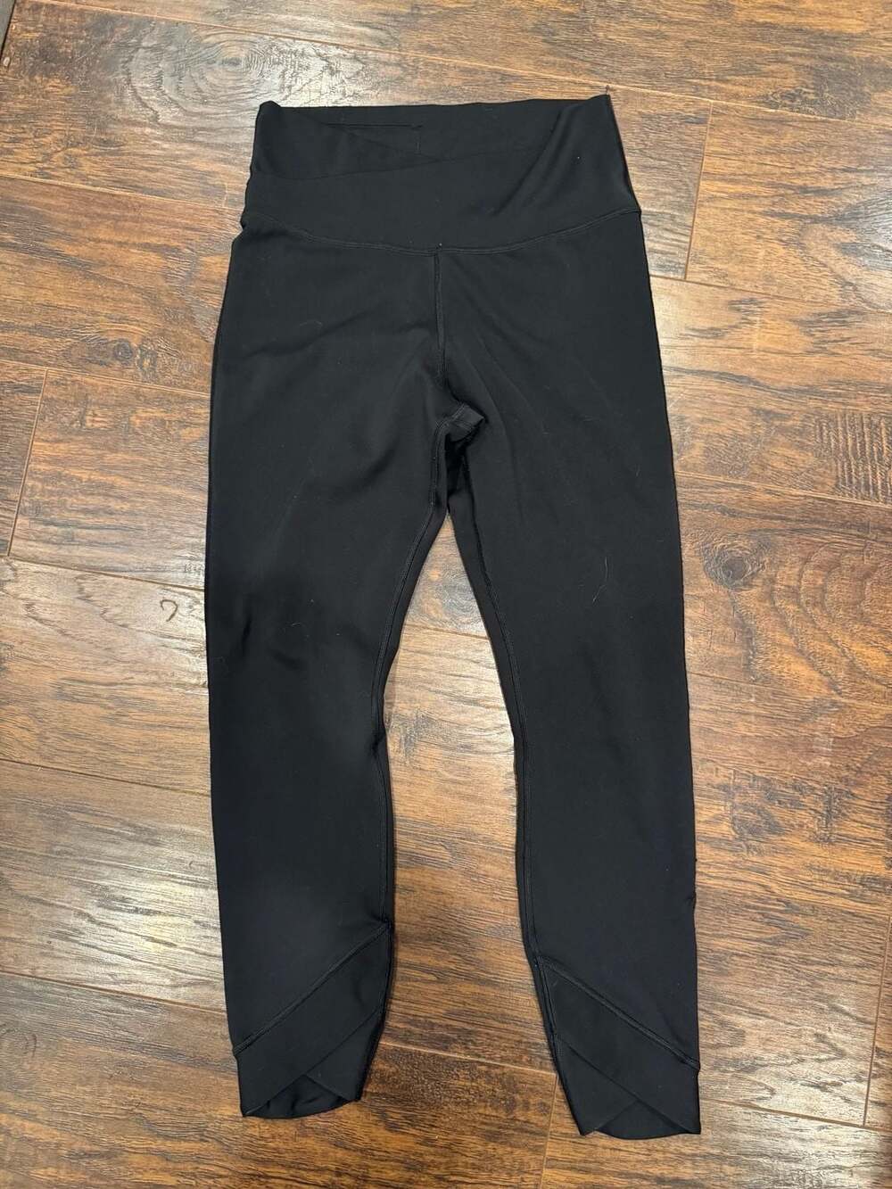 Nike Dri-FIT Yoga Wrap 7/8 Tights Black Scalloped Hem